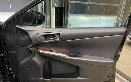 Toyota Camry, 2015 год, 2 490 000 рублей, 17 фотография