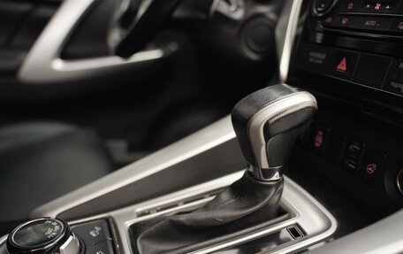 Mitsubishi Pajero Sport III рестайлинг, 2017 год, 2 850 000 рублей, 23 фотография