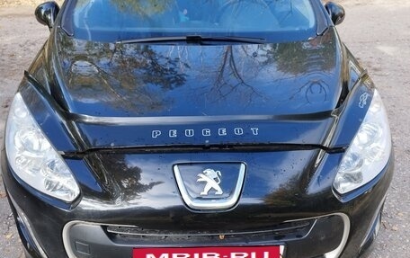 Peugeot 308 II, 2012 год, 800 000 рублей, 2 фотография