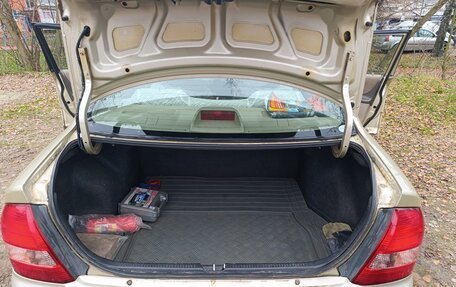 Mazda Familia, 2003 год, 300 000 рублей, 13 фотография