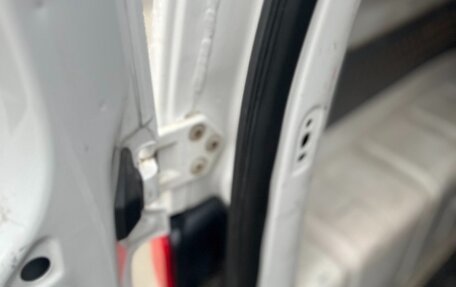 Volkswagen Caddy III рестайлинг, 2010 год, 1 300 000 рублей, 25 фотография