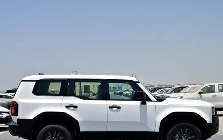 Toyota Land Cruiser Prado, 2025 год, 10 490 000 рублей, 3 фотография