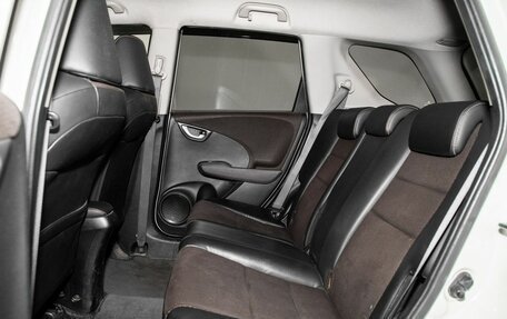 Honda Fit Shuttle I рестайлинг, 2011 год, 900 000 рублей, 7 фотография