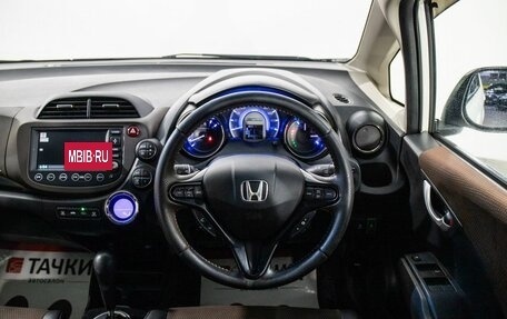 Honda Fit Shuttle I рестайлинг, 2011 год, 900 000 рублей, 9 фотография
