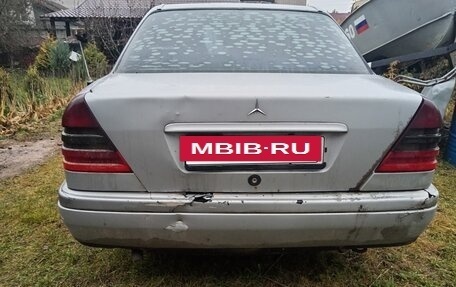 Mercedes-Benz C-Класс, 1996 год, 160 000 рублей, 3 фотография