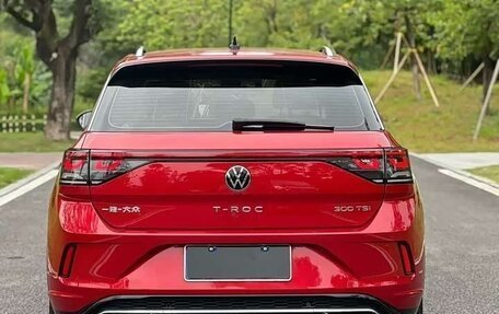 Volkswagen T-Roc I, 2022 год, 2 025 000 рублей, 8 фотография