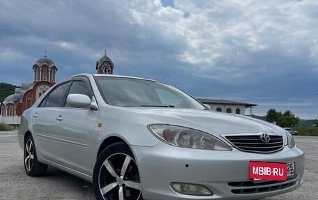 Toyota Camry V40, 2002 год, 695 000 рублей, 2 фотография