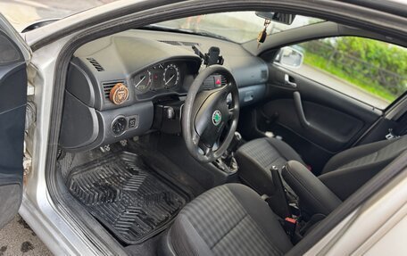 Skoda Octavia, 2005 год, 360 000 рублей, 7 фотография