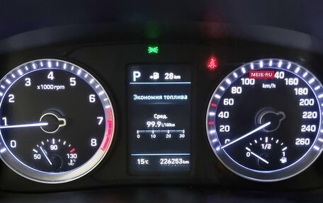 Hyundai Sonata VII, 2018 год, 1 550 000 рублей, 7 фотография