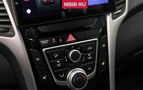 Hyundai i30 II рестайлинг, 2016 год, 877 000 рублей, 9 фотография