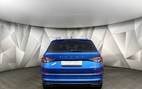Skoda Kodiaq I, 2023 год, 4 090 000 рублей, 6 фотография