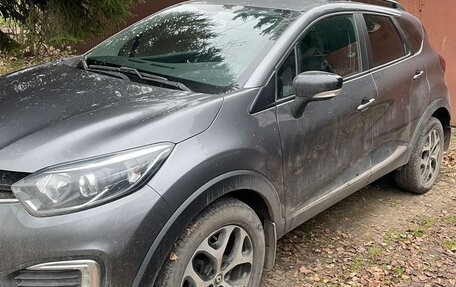 Renault Kaptur I рестайлинг, 2017 год, 1 300 000 рублей, 5 фотография