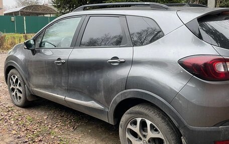 Renault Kaptur I рестайлинг, 2017 год, 1 300 000 рублей, 3 фотография