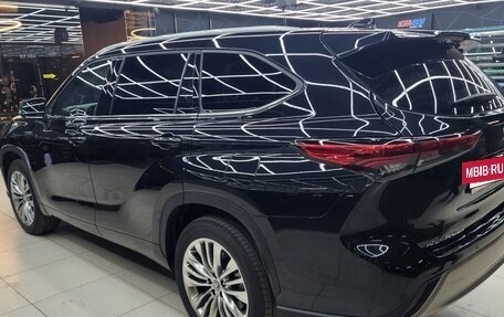 Toyota Highlander, 2025 год, 6 500 000 рублей, 13 фотография