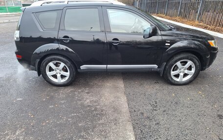 Mitsubishi Outlander III рестайлинг 3, 2007 год, 1 030 000 рублей, 3 фотография