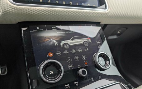 Land Rover Range Rover Velar I, 2018 год, 3 997 000 рублей, 19 фотография