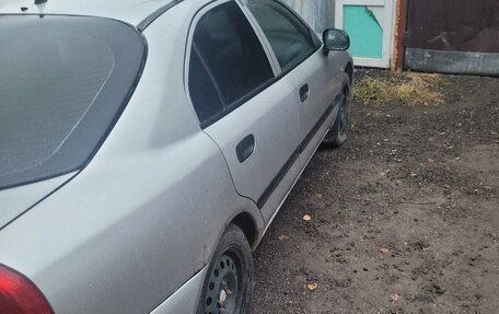 Mitsubishi Carisma I, 2003 год, 180 000 рублей, 2 фотография