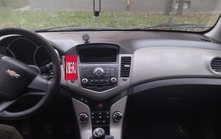 Chevrolet Cruze II, 2011 год, 485 000 рублей, 2 фотография