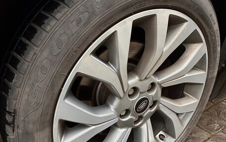 Land Rover Range Rover IV рестайлинг, 2016 год, 4 400 000 рублей, 14 фотография