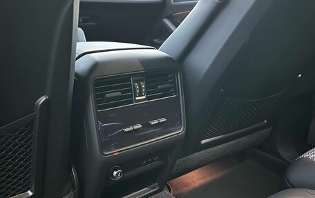 Porsche Cayenne III, 2025 год, 19 490 000 рублей, 7 фотография