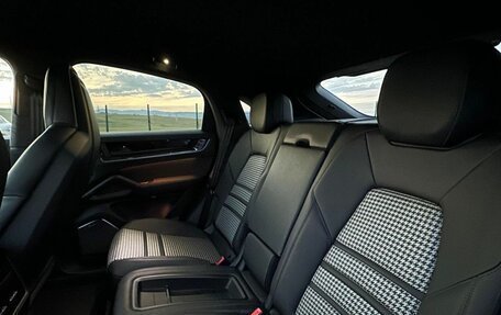 Porsche Cayenne III, 2025 год, 19 490 000 рублей, 10 фотография