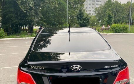 Hyundai Solaris II рестайлинг, 2015 год, 925 000 рублей, 3 фотография