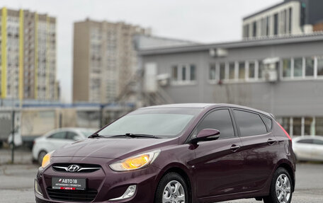 Hyundai Solaris II рестайлинг, 2012 год, 699 000 рублей, 2 фотография