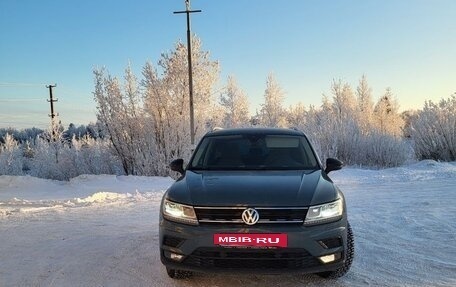 Volkswagen Tiguan II, 2019 год, 2 650 000 рублей, 2 фотография