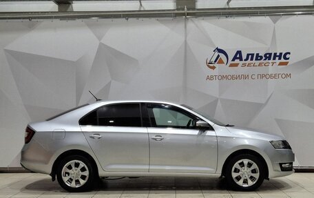 Skoda Rapid I, 2018 год, 1 250 000 рублей, 2 фотография