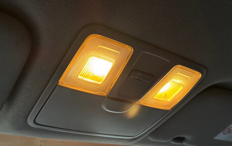 Hyundai Solaris II рестайлинг, 2012 год, 699 000 рублей, 24 фотография