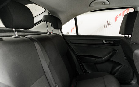 Skoda Rapid I, 2018 год, 1 035 000 рублей, 19 фотография