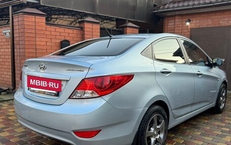 Hyundai Solaris II рестайлинг, 2011 год, 1 170 000 рублей, 3 фотография