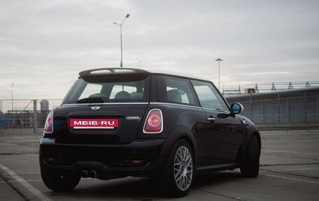 MINI Hatch, 2011 год, 1 050 000 рублей, 6 фотография