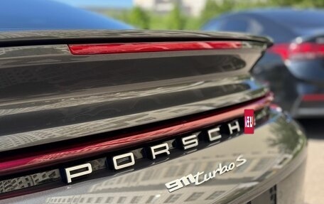 Porsche 911, 2021 год, 19 900 000 рублей, 4 фотография