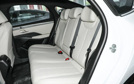 BYD Qin, 2025 год, 2 450 000 рублей, 16 фотография