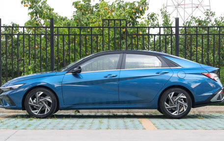 Hyundai Elantra, 2024 год, 2 060 469 рублей, 7 фотография