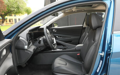 Hyundai Elantra, 2024 год, 2 060 469 рублей, 11 фотография