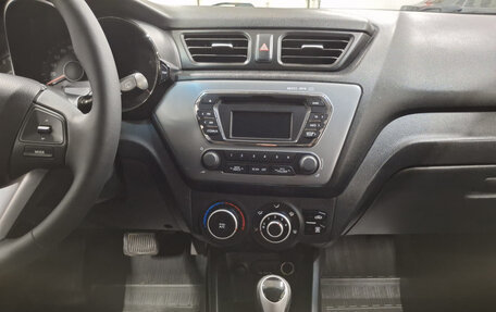 KIA Rio III рестайлинг, 2014 год, 970 000 рублей, 18 фотография