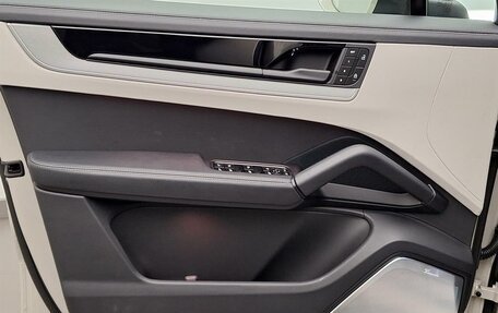 Porsche Cayenne III, 2025 год, 20 580 000 рублей, 11 фотография