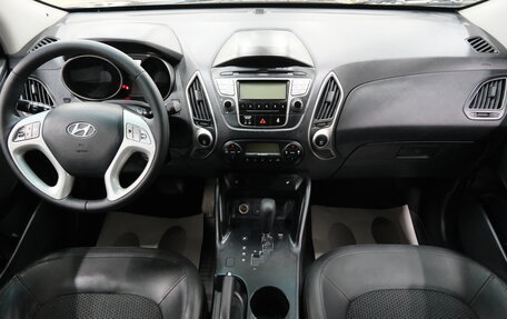 Hyundai ix35 I рестайлинг, 2010 год, 1 349 000 рублей, 16 фотография