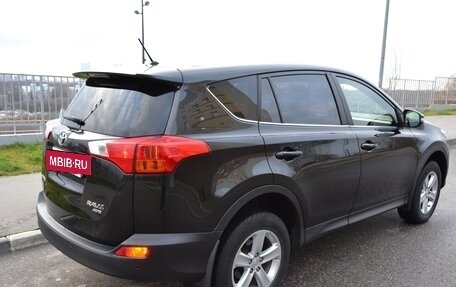 Toyota RAV4, 2012 год, 1 700 000 рублей, 6 фотография
