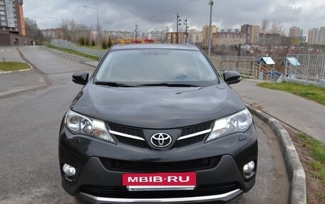Toyota RAV4, 2012 год, 1 700 000 рублей, 2 фотография