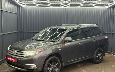 Toyota Highlander III, 2011 год, 1 899 000 рублей, 1 фотография