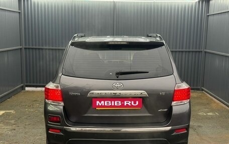 Toyota Highlander III, 2011 год, 1 899 000 рублей, 5 фотография