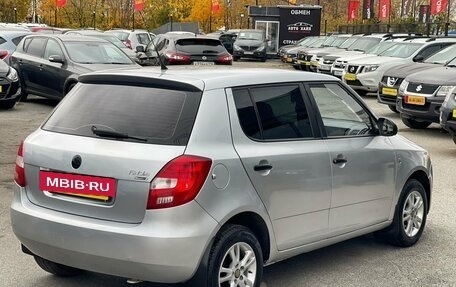 Skoda Fabia II, 2008 год, 404 000 рублей, 2 фотография