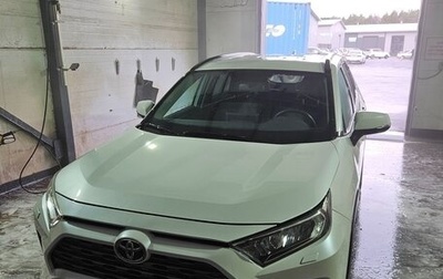 Toyota RAV4, 2019 год, 2 950 000 рублей, 1 фотография