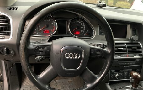 Audi Q7, 2006 год, 1 300 000 рублей, 10 фотография