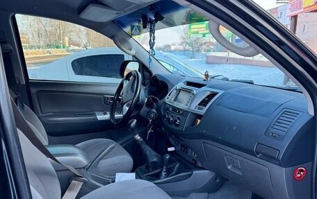 Toyota Hilux VII, 2013 год, 1 630 000 рублей, 2 фотография