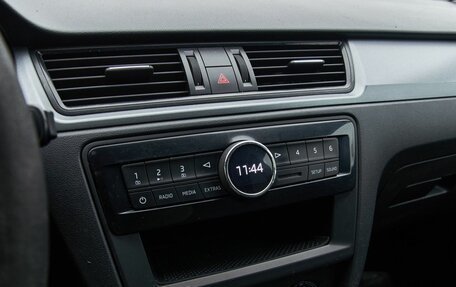 Skoda Rapid I, 2017 год, 894 000 рублей, 5 фотография