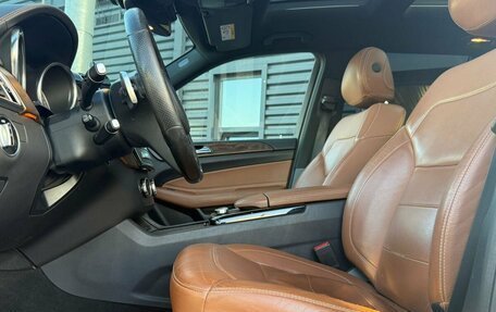 Mercedes-Benz GLS, 2018 год, 4 180 000 рублей, 28 фотография